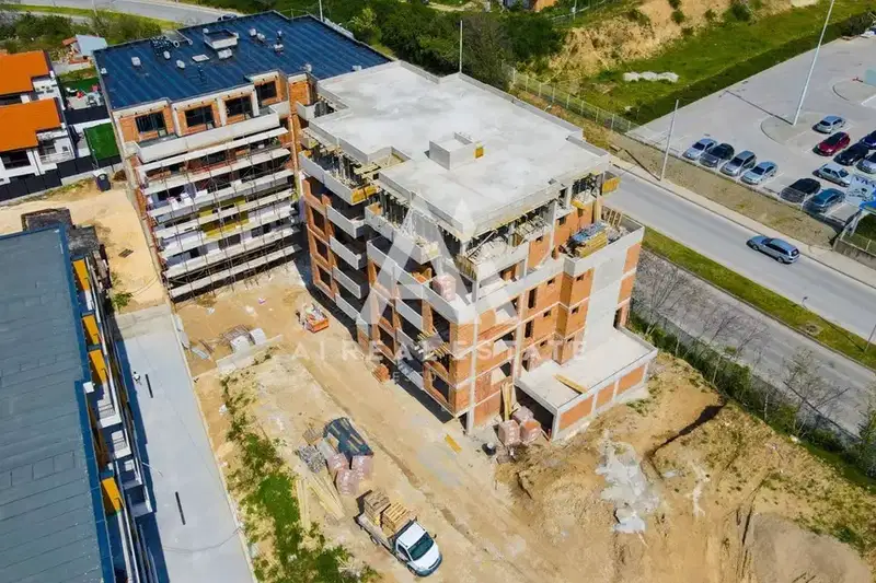 3-bedroom apartment in Pleven, Shirok Centyr