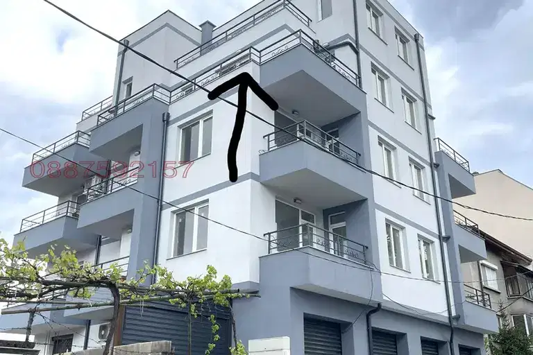 3-bedroom apartment in Pleven, Shirok Centyr
