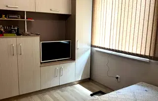 Тристаен апартамент в Плевен, Широк център