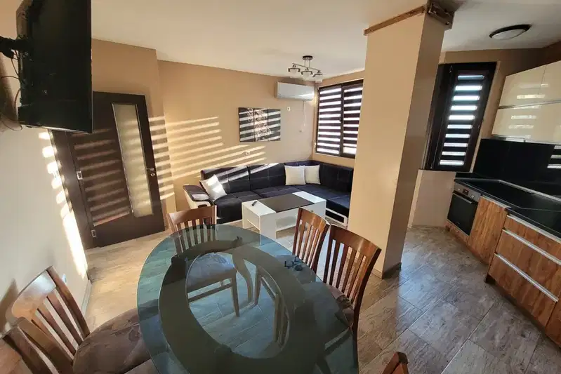3-bedroom apartment in Pleven, Shirok Centyr