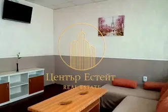 Тристаен апартамент в Плевен, Широк център