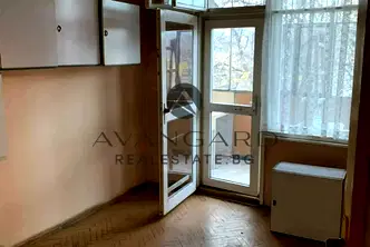 Двустаен апартамент с две тераси в Център, Пловдив