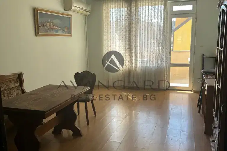 2-bedroom apartment in Plovdiv, Centyr