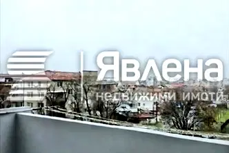 Двустаен апартамент с тераса в центъра на Пловдив