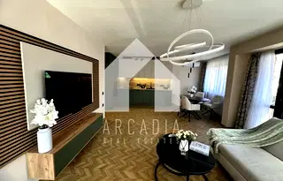 Просторен 3-стаен апартамент в Център, Пловдив с тераси
