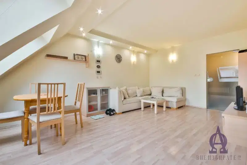 3-bedroom apartment in Plovdiv, Centyr