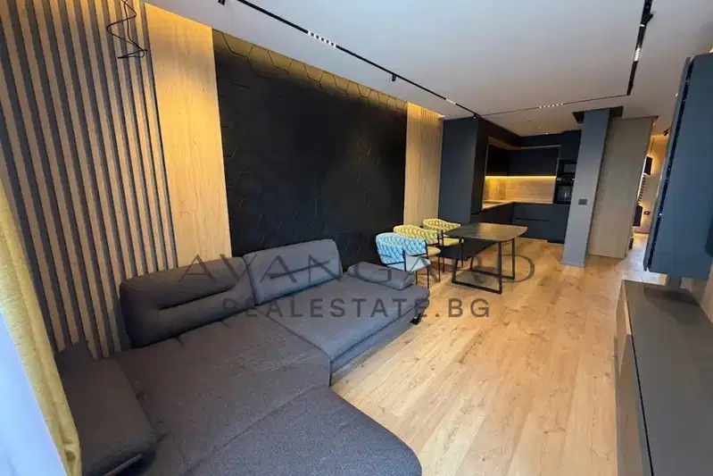 3-bedroom apartment in Plovdiv, Centyr