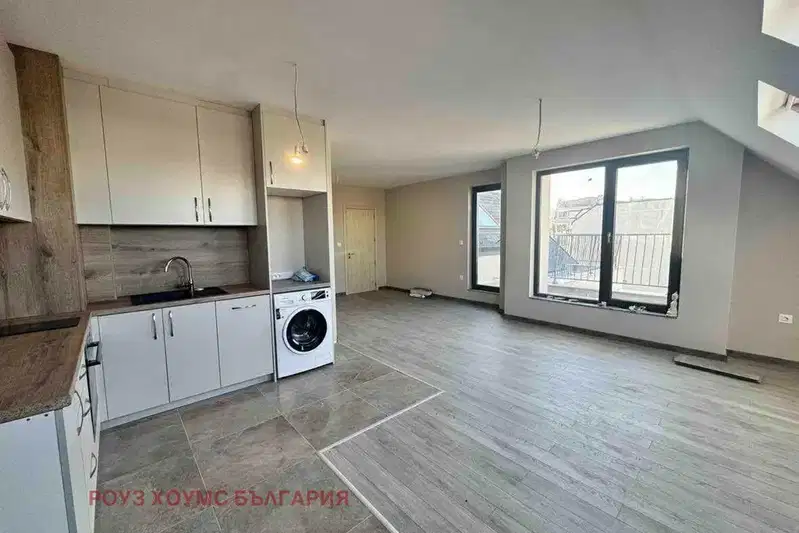 3-bedroom apartment in Plovdiv, Centyr