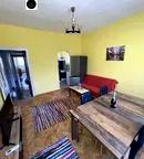 Тристаен апартамент с 2 тераси в Център, Пловдив