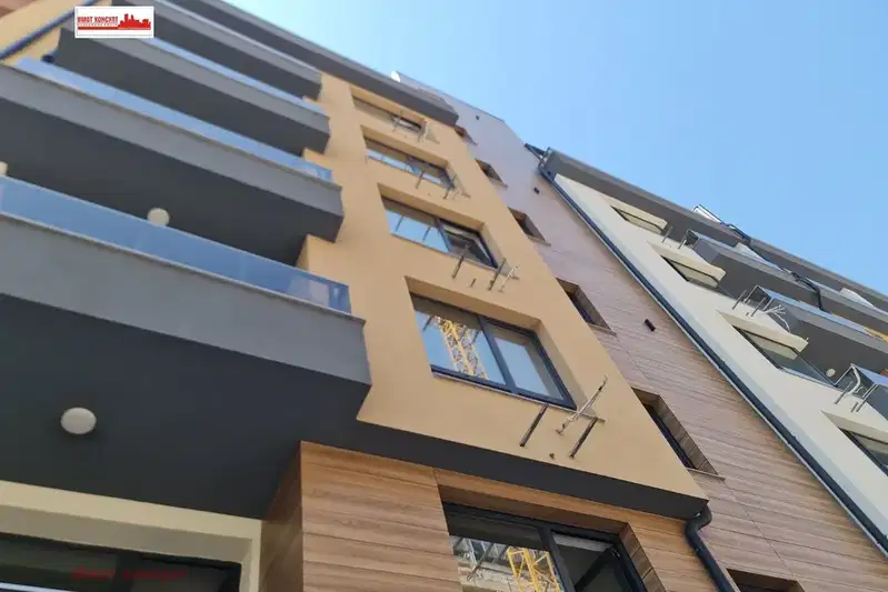 3-bedroom apartment in Plovdiv, Centyr