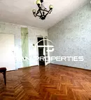 Тристаен апартамент с две тераси в Център, Пловдив