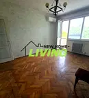 Тристаен апартамент с две тераси в Център, Пловдив