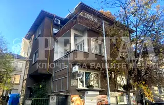4-стаен апартамент в Център Пловдив с три балкона