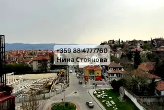 Мезонет с 4 стаи в Център на Пловдив с 4 тераси