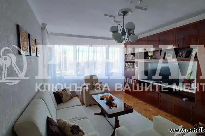 2-bedroom apartment in Plovdiv, Centyr