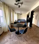 Обновен 2-стаен апартамент с тераса в Център, Пловдив