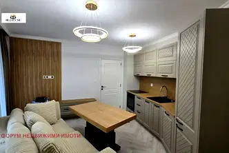 Двустаен апартамент в Център Пловдив с асансьор и видеонаблюдение