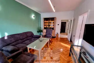 Двустаен апартамент с две тераси в Център, Пловдив