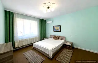 Тристаен апартамент в Център, Пловдив с паркомясто