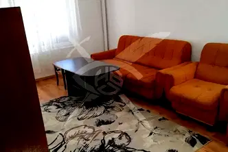 Тристаен апартамент в Център на Пловдив с две тераси