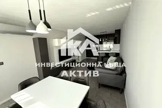 Двустаен апартамент с паркомясто в кв. Гагарин, Пловдив