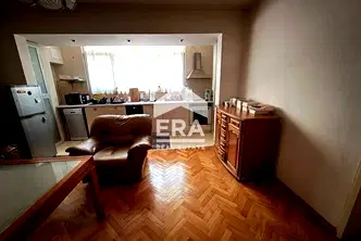 3-стаен апартамент в Гагарин, Пловдив с източно/западно изложение
