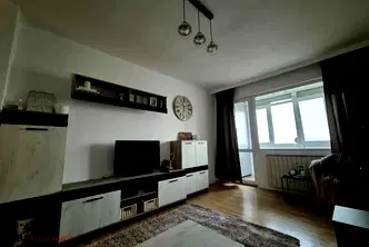 Тристаен апартамент с 3 тераси в кв. Гагарин, Пловдив