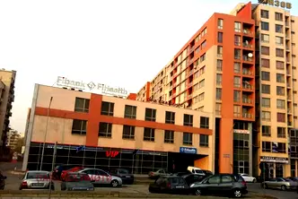 Просторен 3-стаен апартамент в Гагарин с панорамна тераса