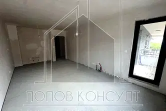 Двустаен апартамент с тераса в Христо Смирненски, Пловдив