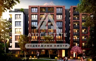 Тристаен апартамент в Христо Смирненски с вътрешен парк