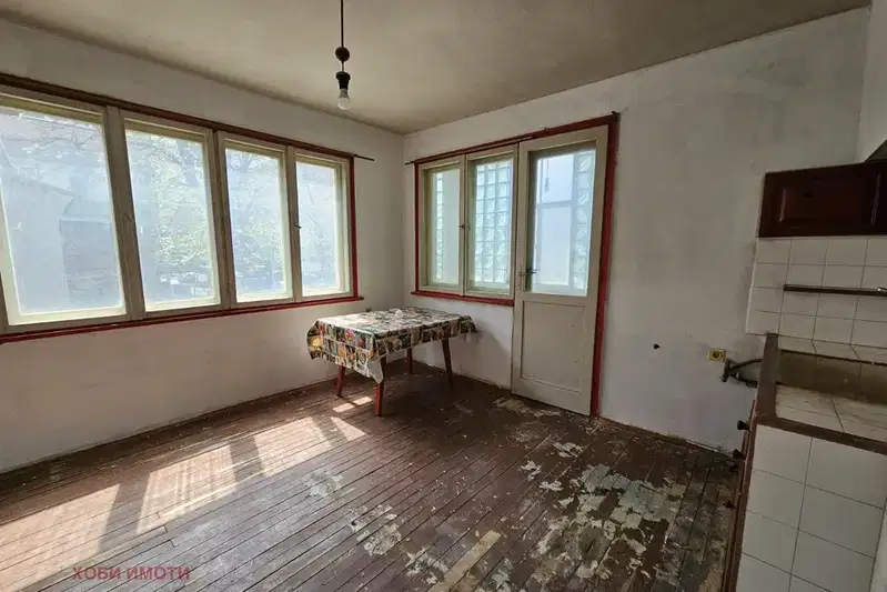 3-bedroom apartment in Plovdiv, Hristo Smirnenski
