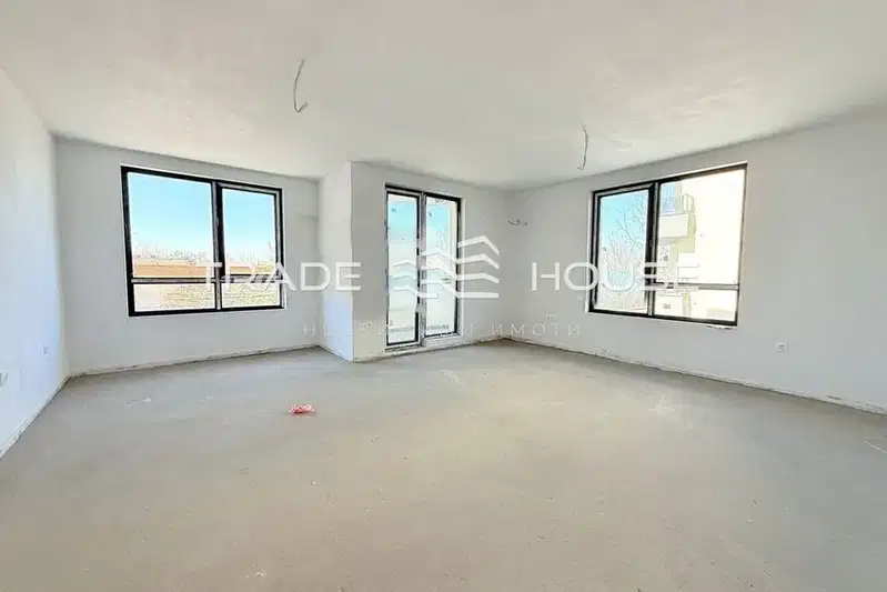 3-bedroom apartment in Plovdiv, Hristo Smirnenski