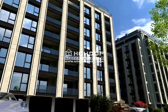 Тристаен апартамент с две тераси в Христо Смирненски, Пловдив