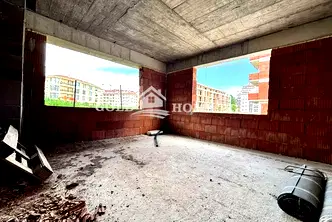 Тристаен апартамент на партер в Христо Смирненски, Пловдив