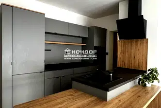 Тристаен апартамент с паркомясто в Христо Смирненски, Пловдив
