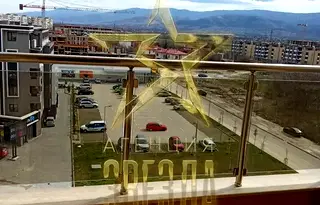 Двустаен апартамент с тераса в Христо Смирненски, Пловдив