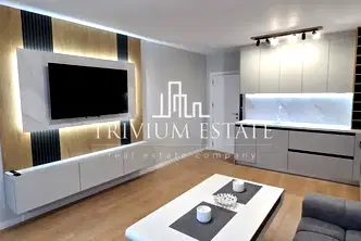 Двустаен апартамент с паркомясто в Христо Смирненски, Пловдив
