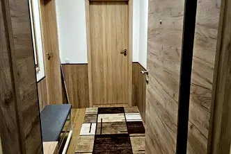 Двустаен апартамент в Христо Смирненски с тераса и асансьор