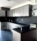 Тристаен апартамент в Христо Смирненски, Пловдив, с луксозен ремонт