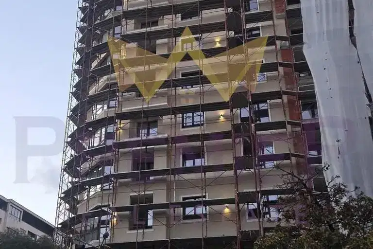 Тристаен апартамент в Каменица 1, Пловдив с просторна дневна