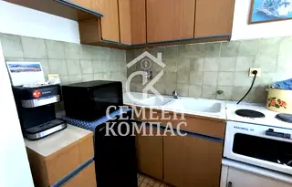 Едностаен апартамент в Каменица 2 с тераса и гледка