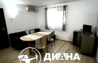 Тристаен апартамент с двор в Каменица 2, Пловдив
