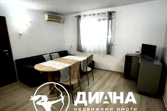Тристаен апартамент с двор в Каменица 2, Пловдив