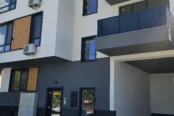 3-bedroom apartment in Plovdiv, Komatevo