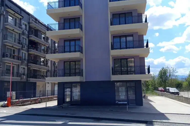 4-bedroom apartment in Plovdiv, Komatevski Vyzel