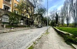 Двустаен апартамент в Кършияка с тераса и избено помещение