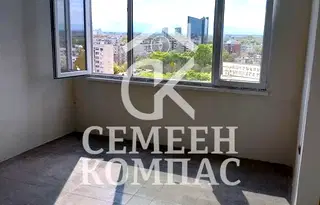 2-стаен апартамент с панорамна гледка в Кършияка, Пловдив