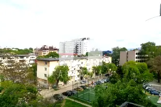Двустаен апартамент с две тераси в Кършияка, Пловдив