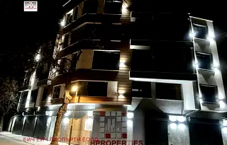 Двустаен апартамент с тераса в Кършияка, Пловдив