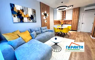 Двустаен апартамент в Кършияка с тераса и асансьор